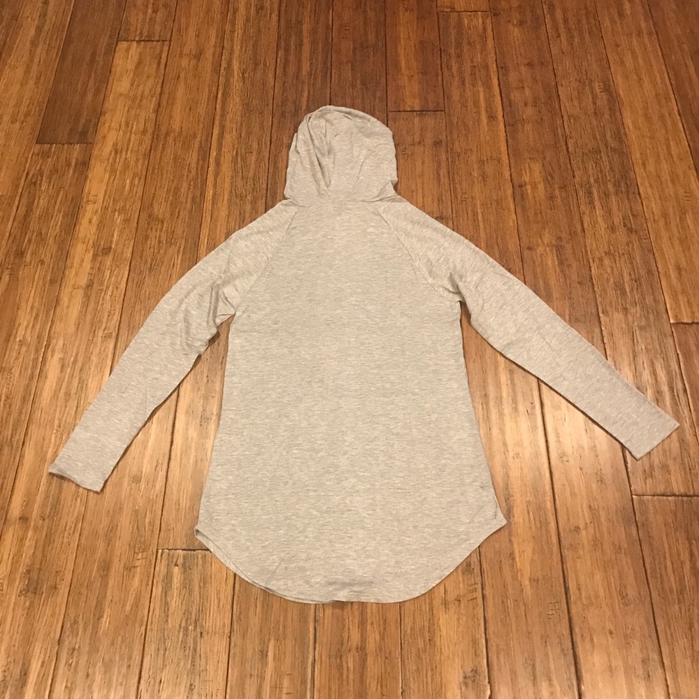 Gray Hooded Tunic - Picture 4 of 4